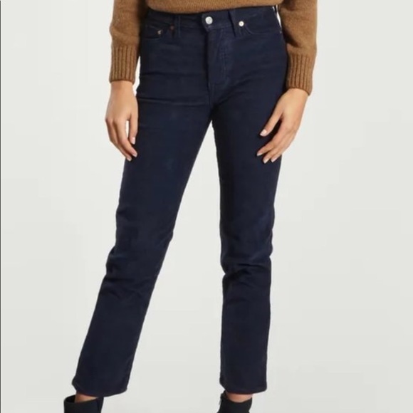 Levi’s Wedgie Straight Corduroy Pants - Picture 3 of 6
